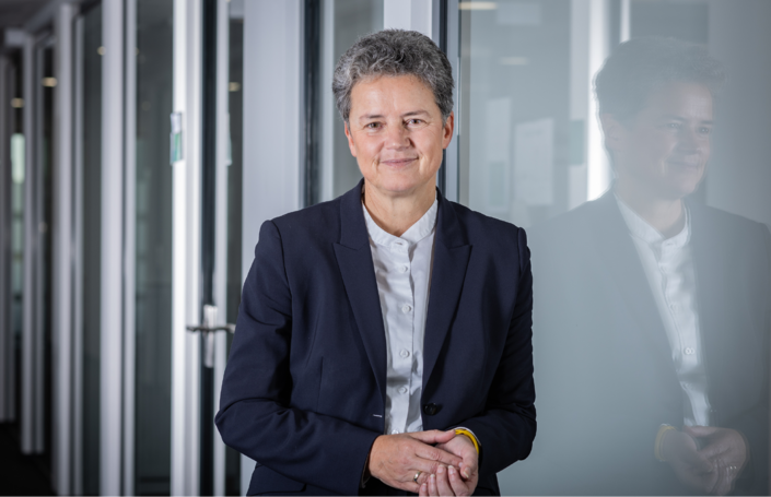 Bild einer Frau (Lydia Hüskens Infrastrukturministerin von Sachsen-Anhalt)